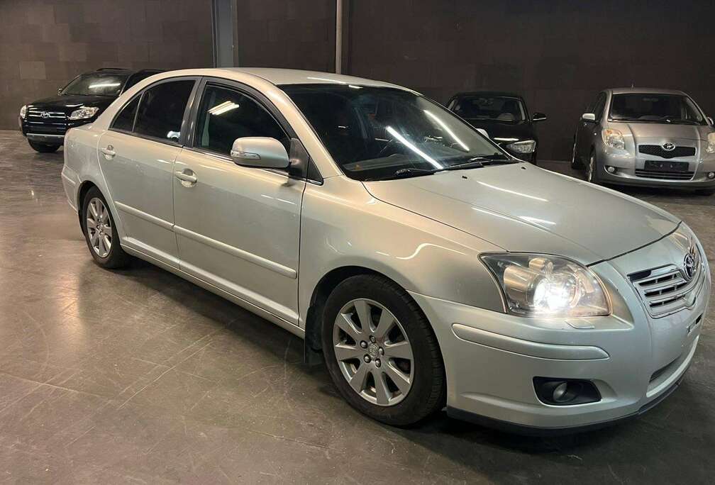 Toyota 1.6 linea Only Export