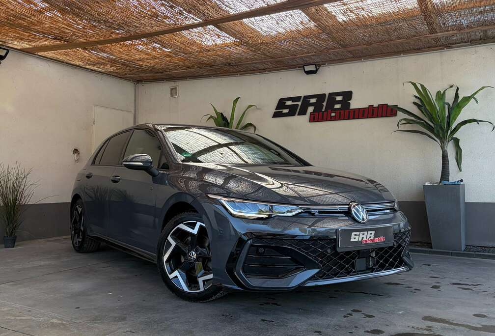 Volkswagen Golf 1.5 TSI R-Line