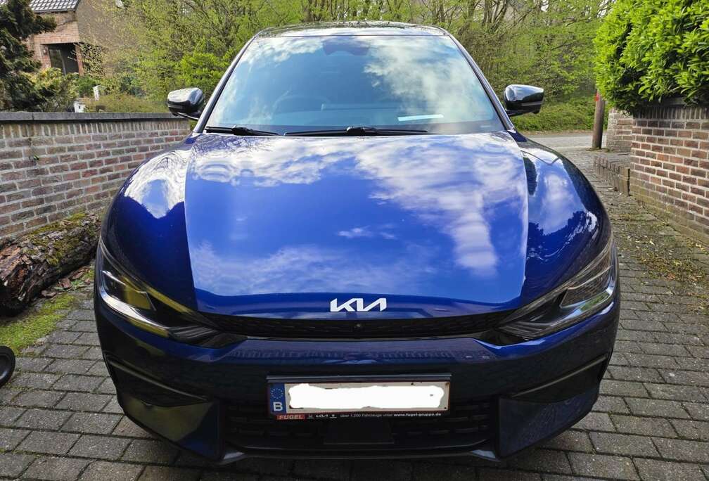 Kia 77,4-kWh AWD GT-line sun roof full options