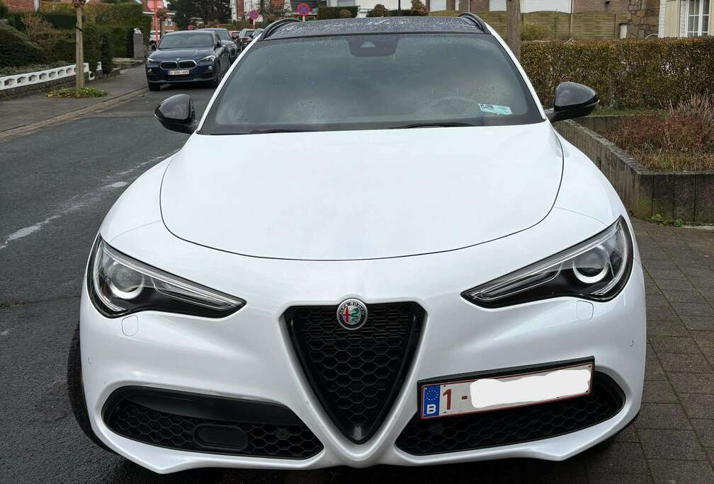 Alfa Romeo Stelvio 2.0 T AWD B-Tech (EU6d-TEMP)