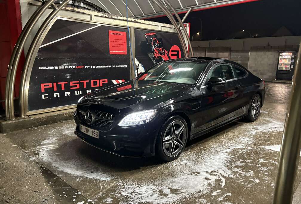 Mercedes-Benz Coupe 9G-TRONIC AMG Line