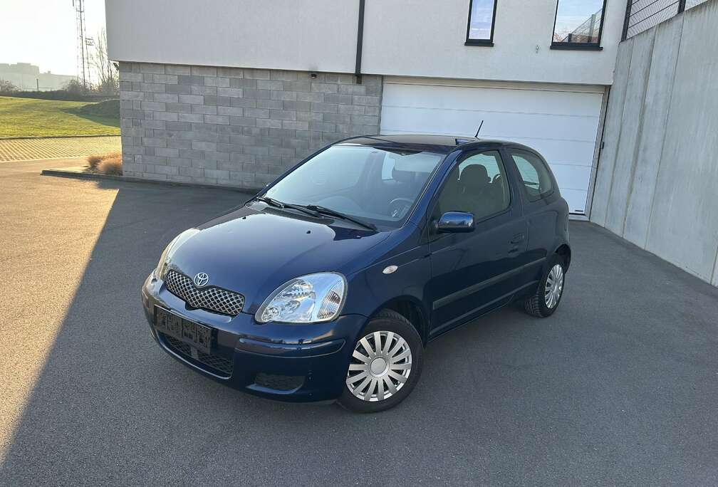 Toyota 1.0i Linea Terra GPS