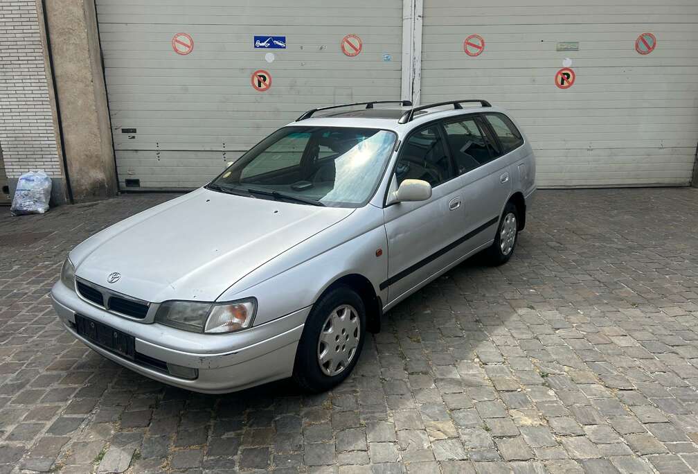 Toyota 1.8i GLi AIRCO MOTEUR 7A-FE CLIMATISÉ
