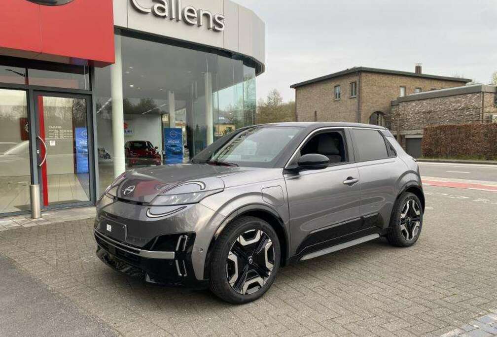 Nissan 52 kWh EVOLVE + Chill Interior