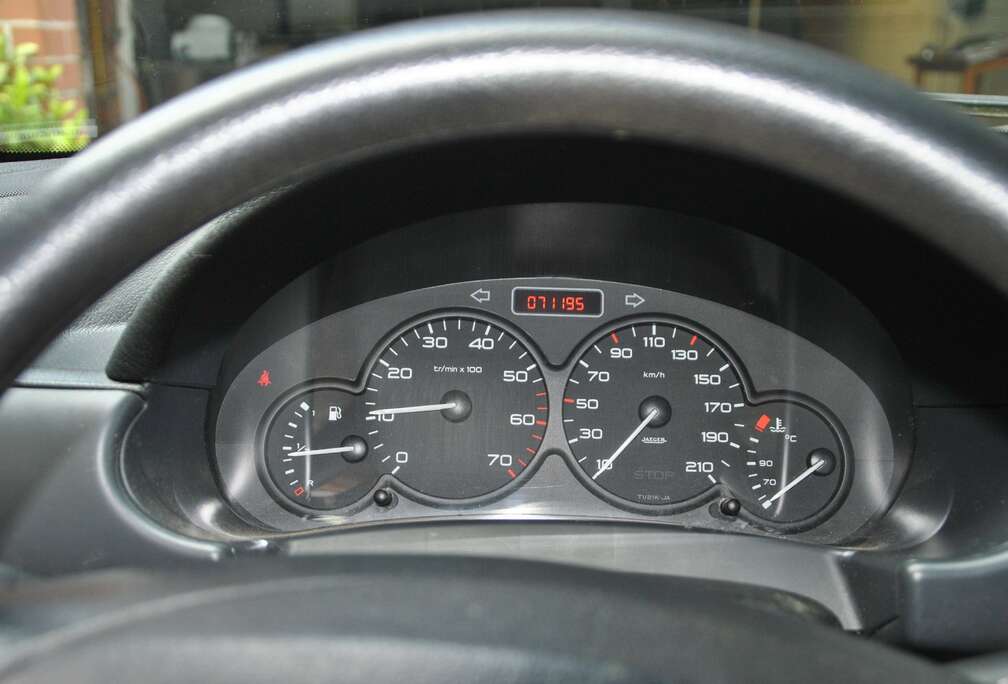 Citroen 1.4i 600 kg