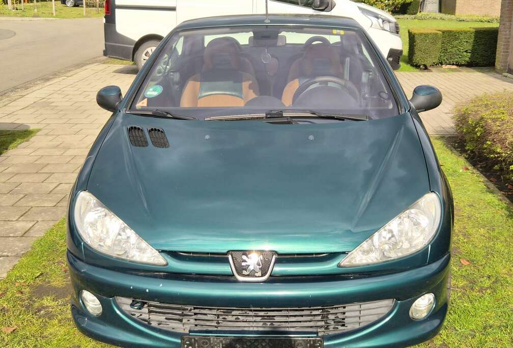 Peugeot CC 110 Roland Garros