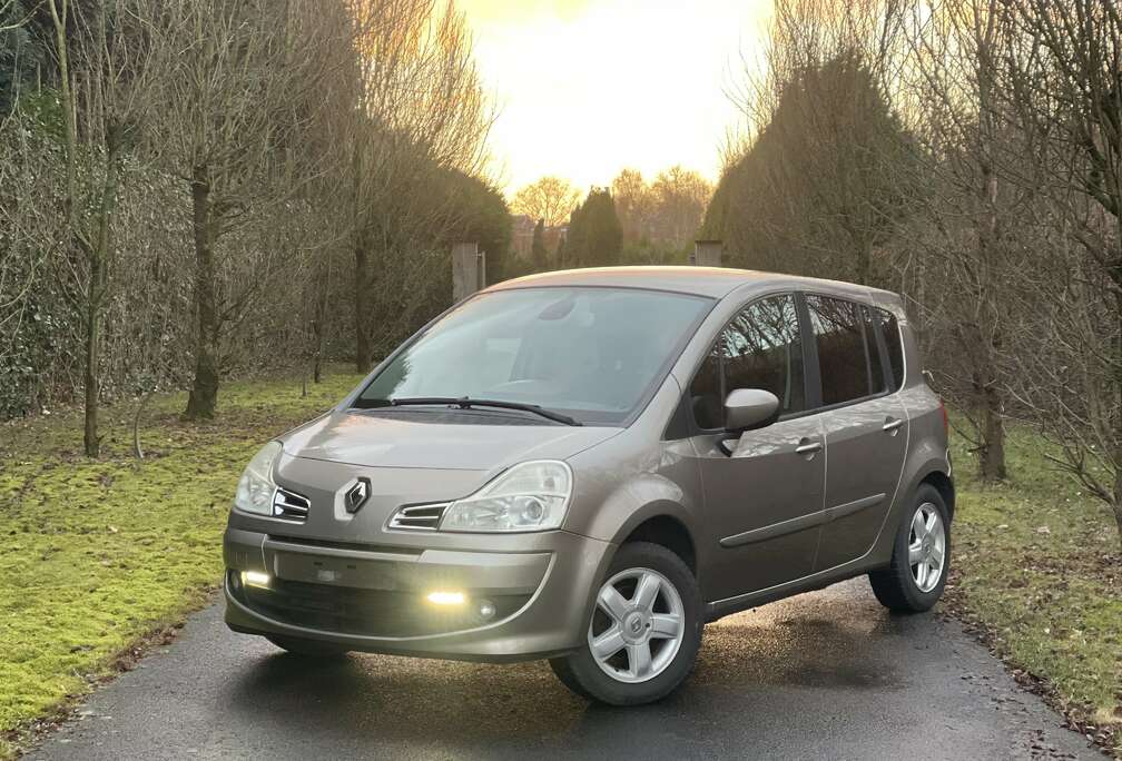 Renault **pret A Immatriculé**