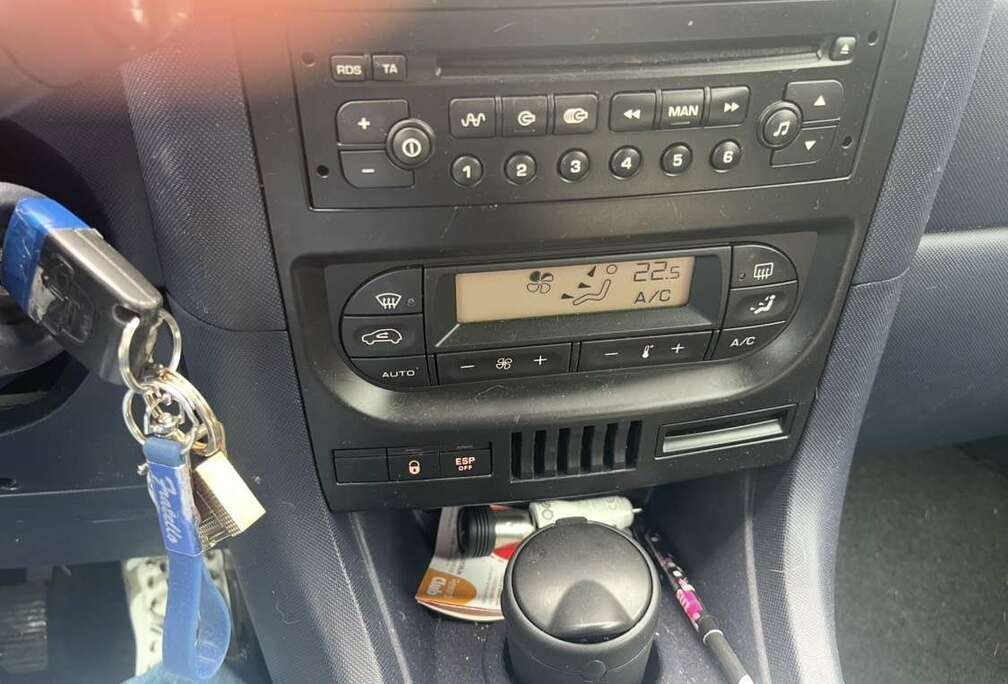 Peugeot 1.4i Trendy
