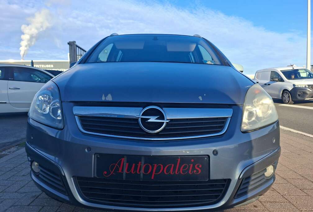 Opel Zafira Automatik  7 PLAATS