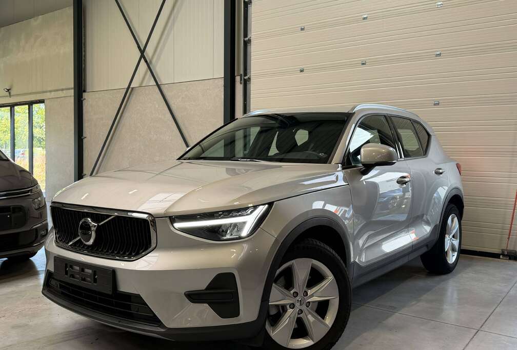 Volvo XC40 2.0 B3 MHEV Core - CarPlay Keyless Zetelverw. Camera