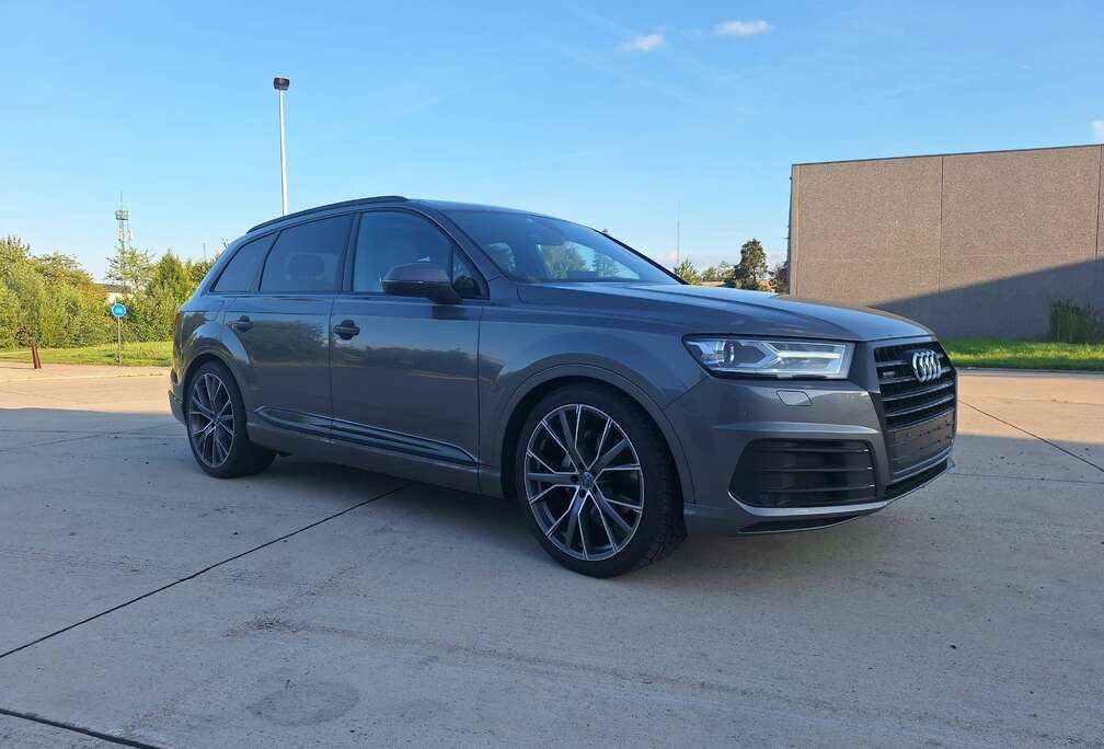 Audi Q7 3.0 TDi V6 ultra Quattro Tiptronic