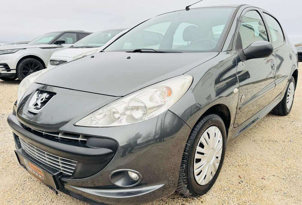 Peugeot 206+ 1.4 HDi Generation 5portes airco garantie 1an