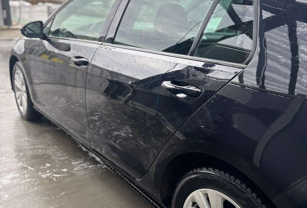 Volkswagen 1.6 SCR TDi Trendline (EU6.2)