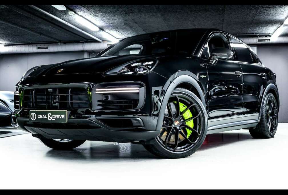 Porsche TURBO S COUPE E-HYBRIDLIGHTWEIGHTAPPROVED 12/27