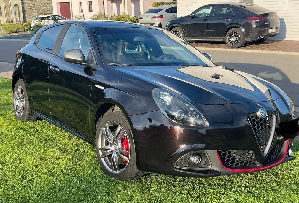 Alfa Romeo 2.0 JTDm 16V Super