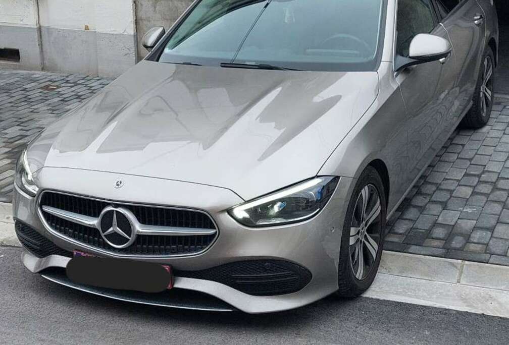 Mercedes-Benz Luxury Line