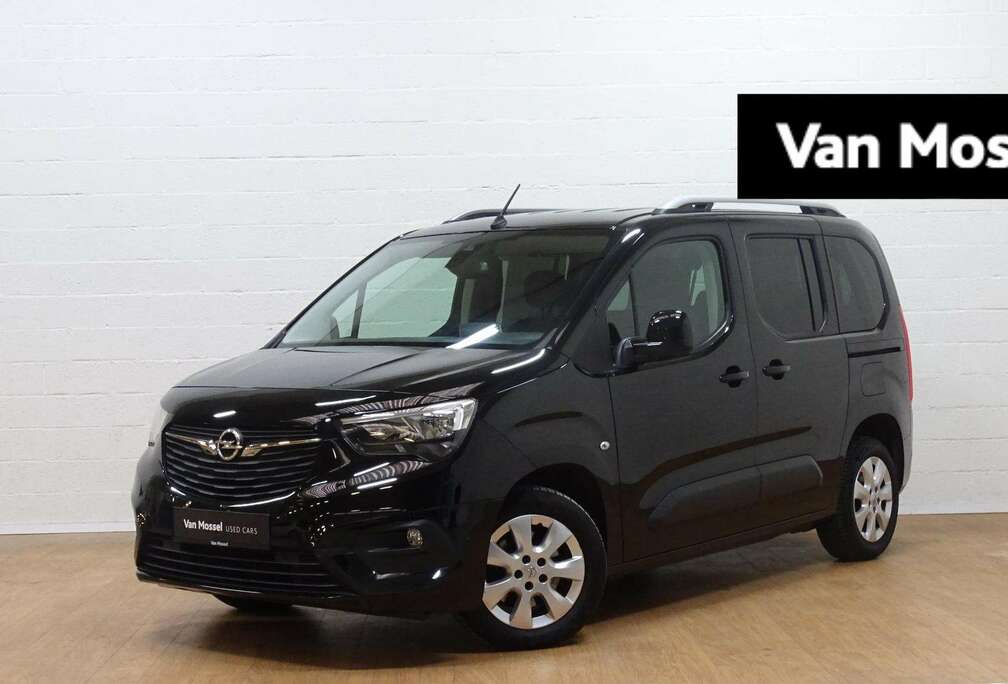 Opel 1.2T Edition plus l1 7 seats