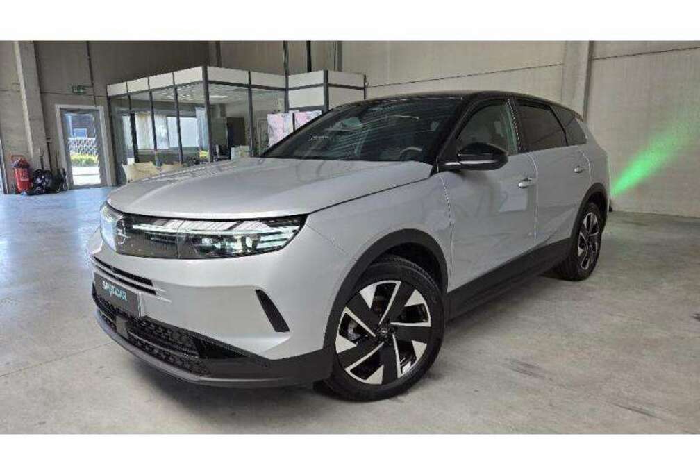 Opel GS HYBRID