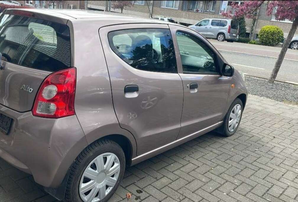 Suzuki 1.0i GA