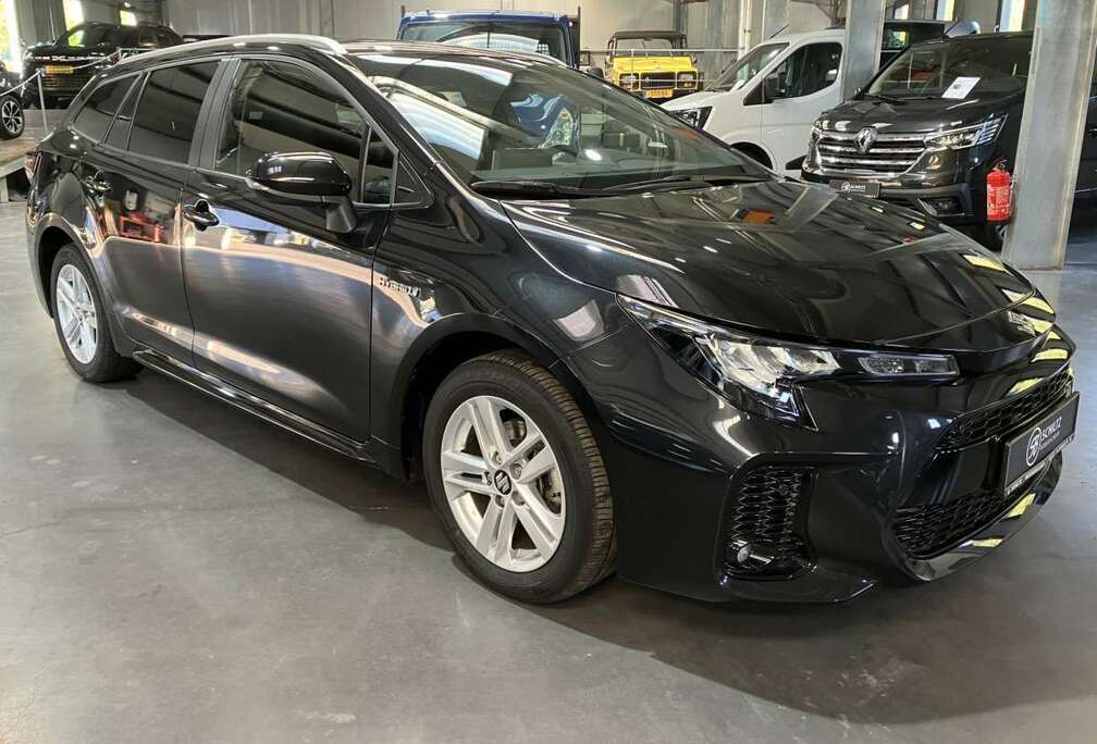 Suzuki 1.8 GL Hybrid Auto