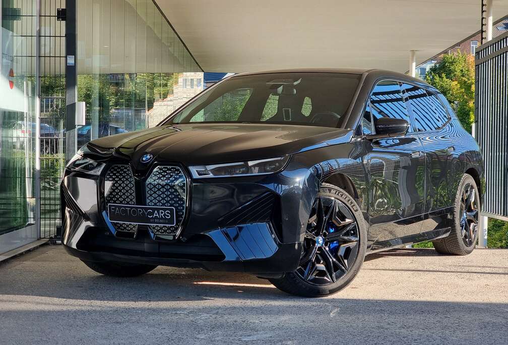 BMW iX 111.5 kWh M60