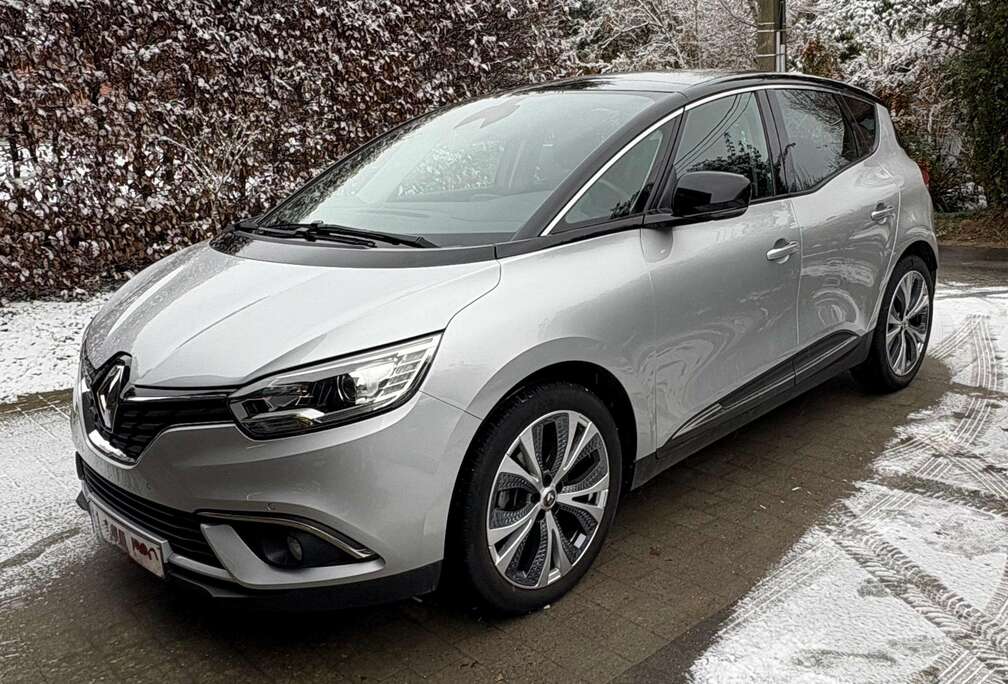 Renault TCe 140 INTENS Hatchback
