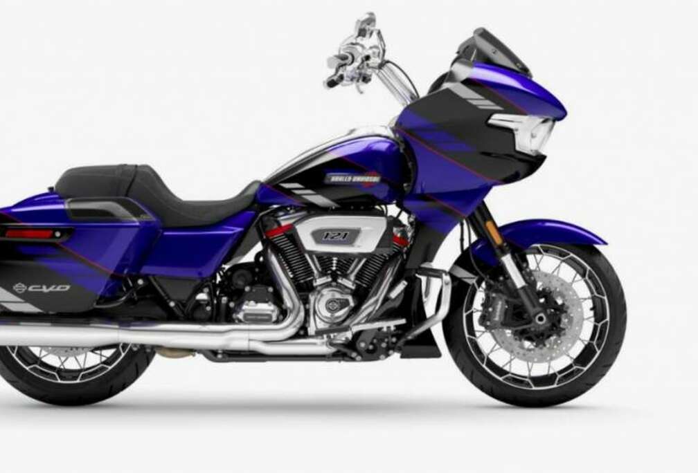 ROAD CVO BLUE STREAK
