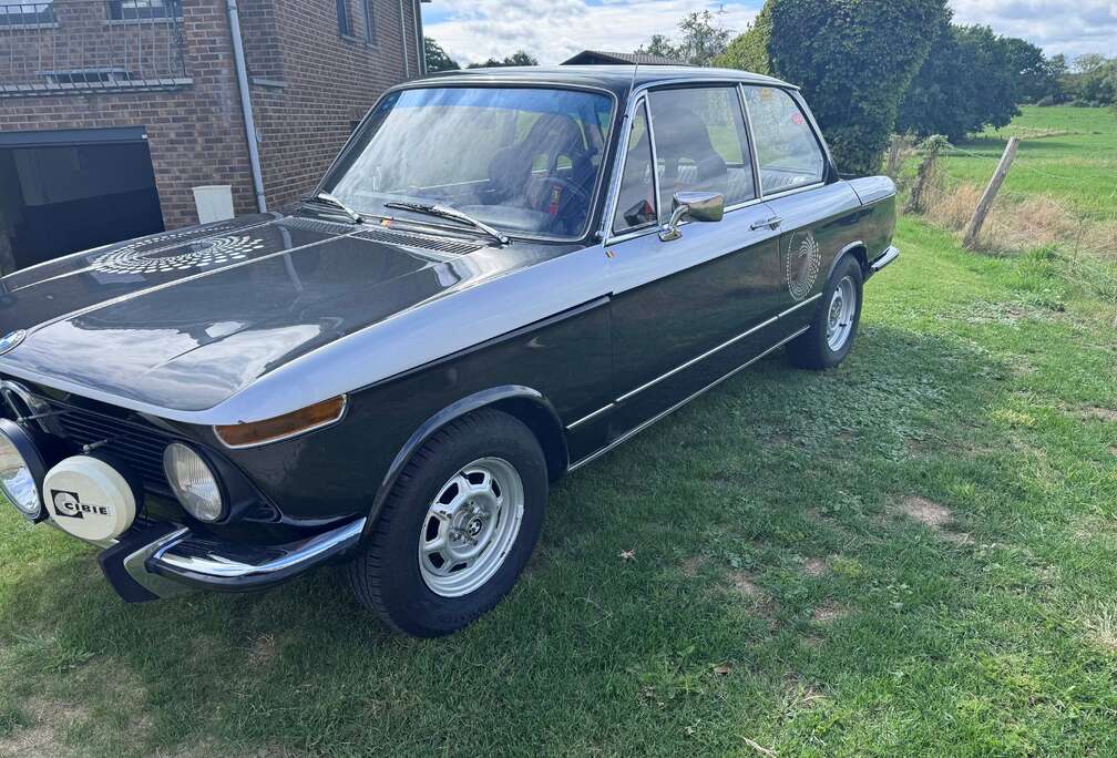 BMW 1502