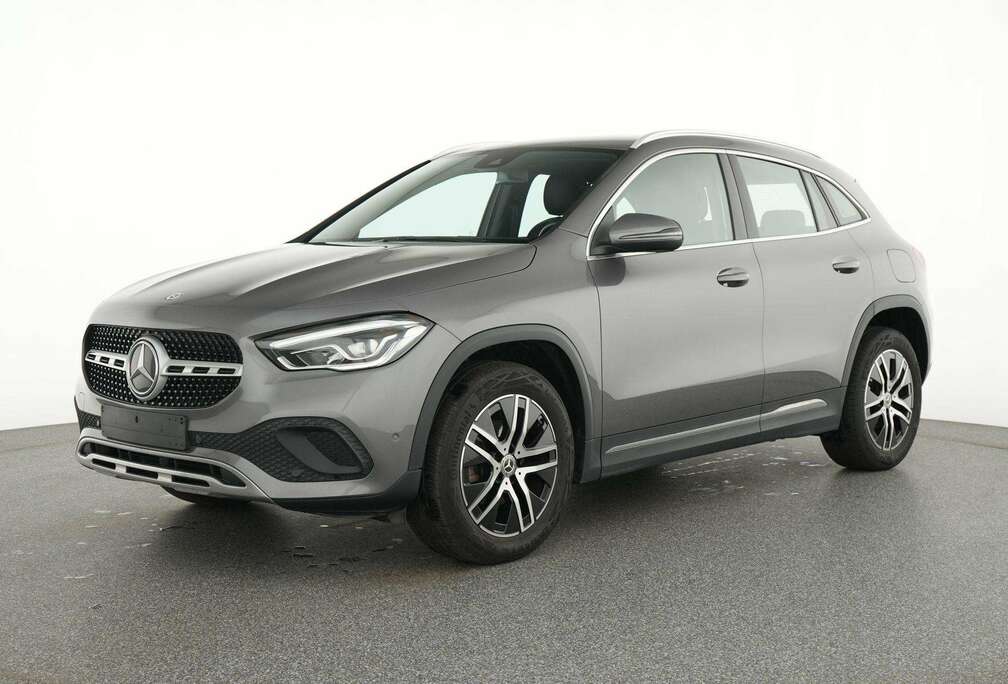 Mercedes-Benz GLA Progressive