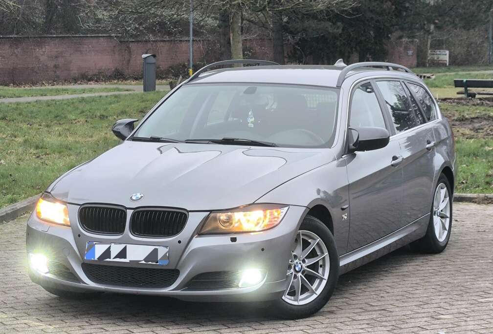 BMW BMW 318d E91 elle est prête à immatriculée