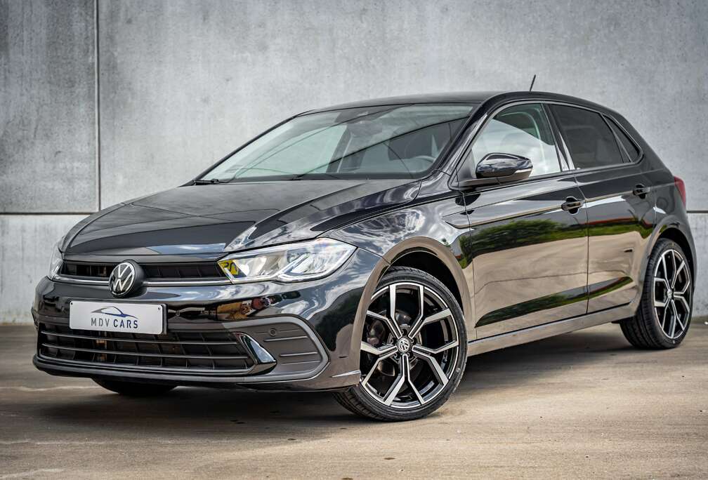 Volkswagen R-LINE*LOOK