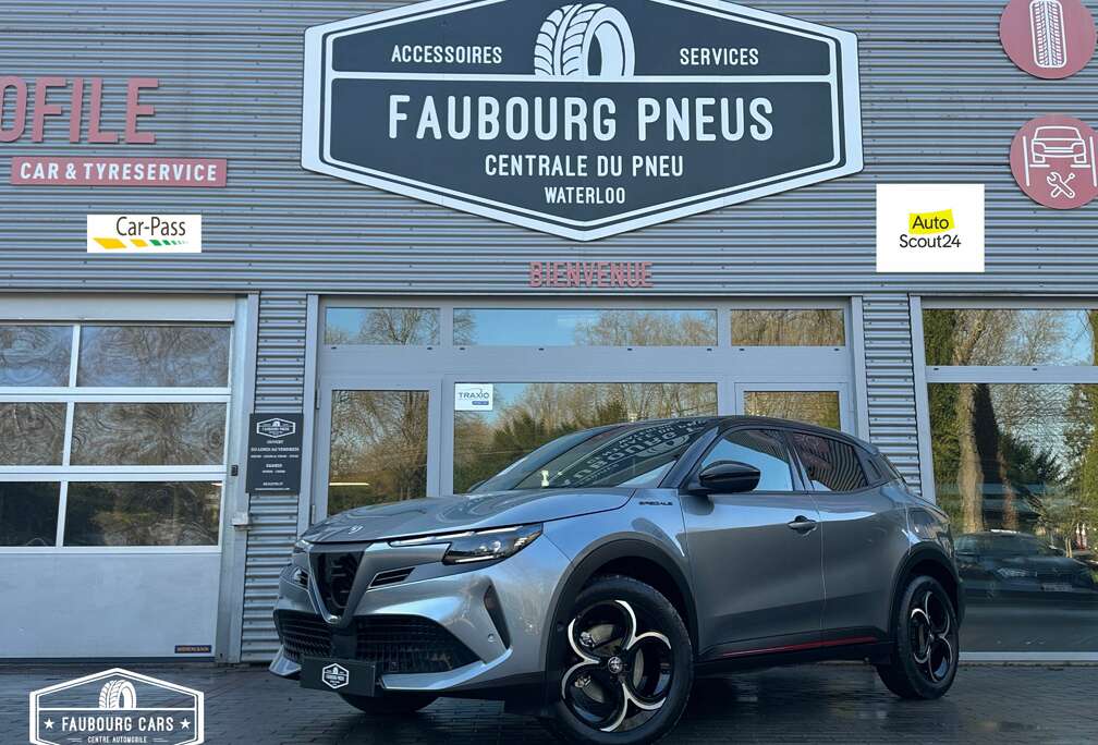 Alfa Romeo *1-PROP/1-OWNER*FULL-OPTION*4225-KM*GARANTI-2027