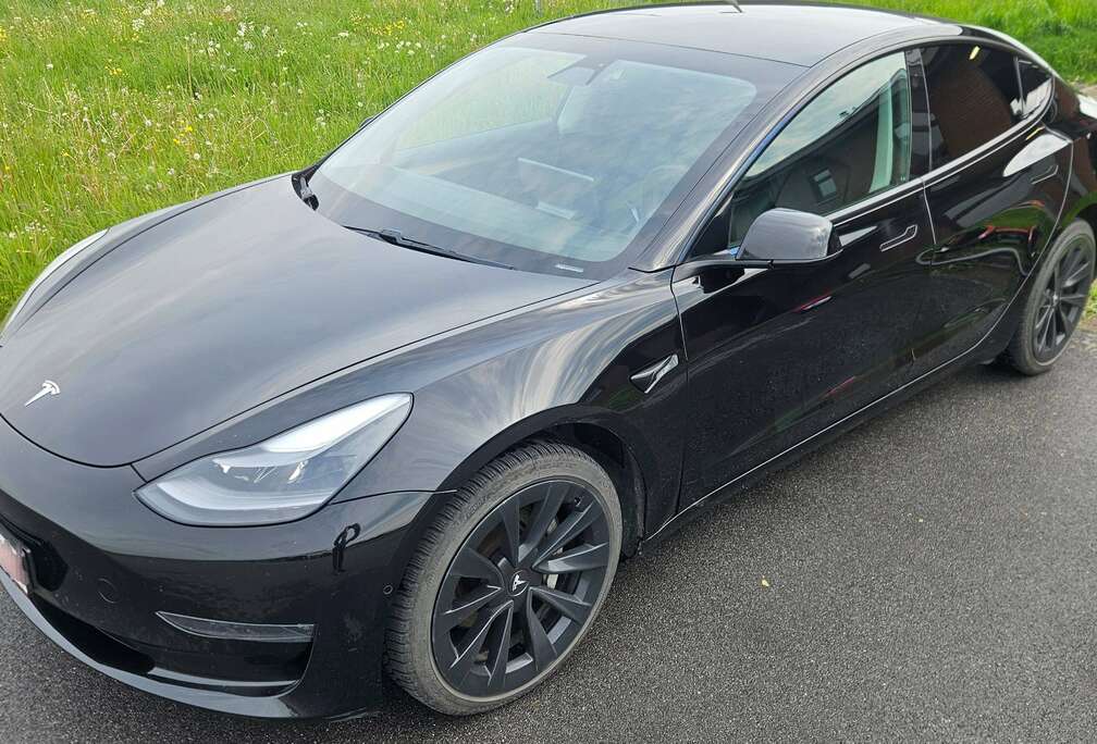 Tesla Model 3 78 kWh AWD Long Range Dual Motor (366kW)