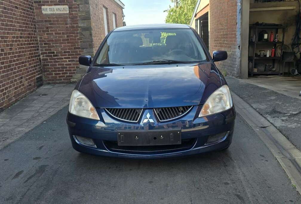 Mitsubishi 1er propriétaire  1.6 Automatik Comfort