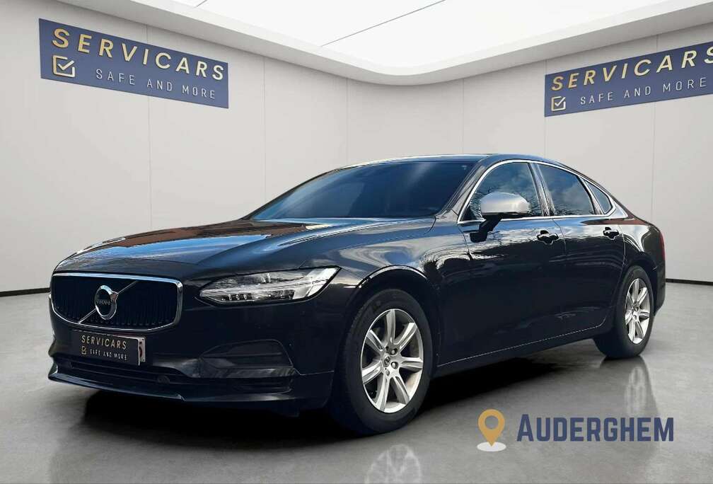 Volvo 2.0 D4 R-Design Auto / NAV / CARPLAY / GAR 12 MOIS