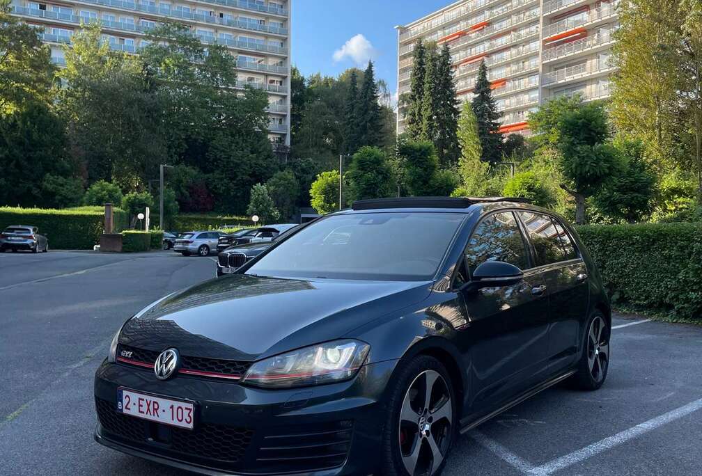 Volkswagen 2.0 TSI DSG FULL OPTION