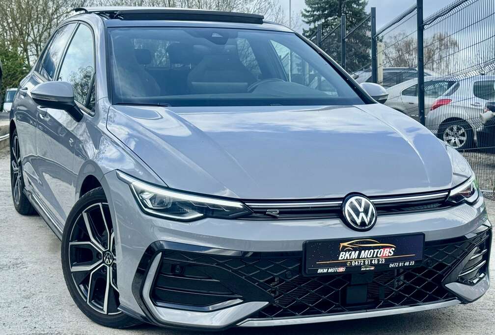 Volkswagen Golf 1.5 eTSI R-Line