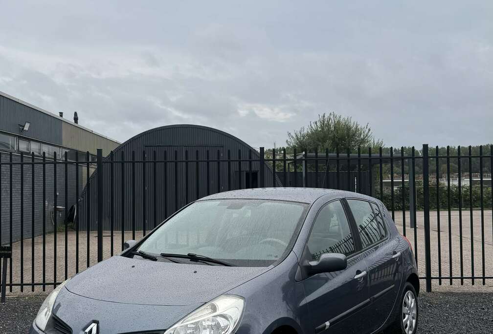 Renault 1.6i 16v Dynamique