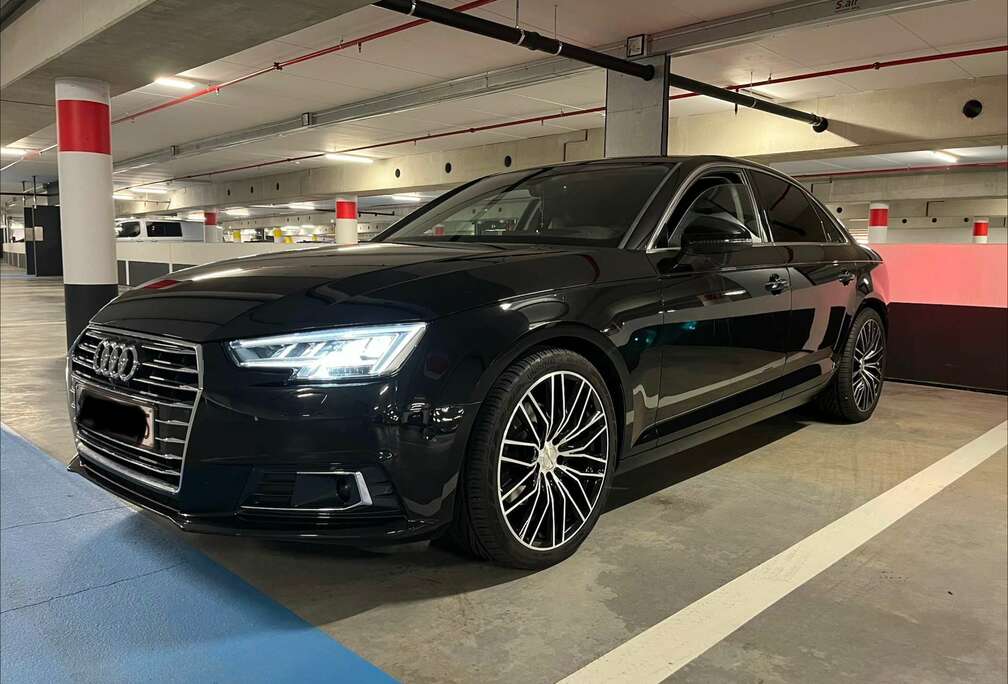 Audi A4 2.0 TDi ultra Sport S tronic