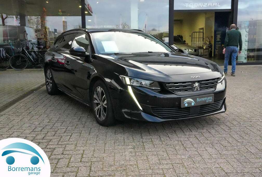 Peugeot SW 1.6 PHEV 225 E ALLURE Carplay/Lane Keep/Navi...