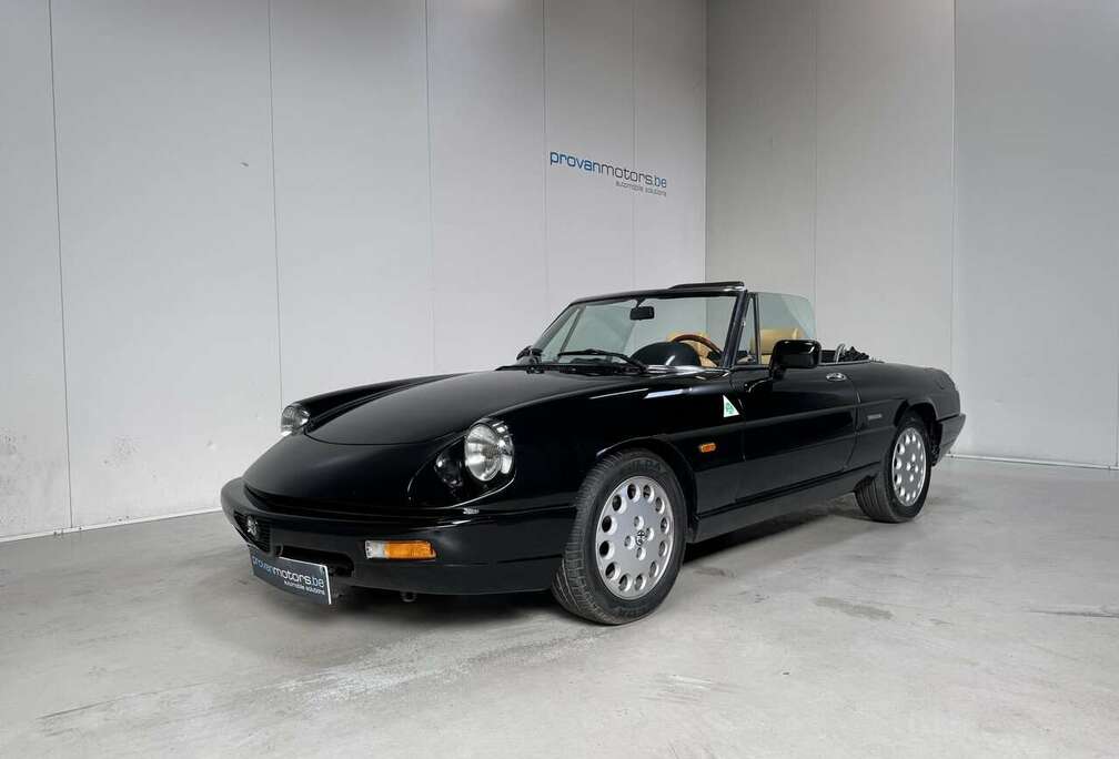 Alfa Romeo 2.0 Benzine Man. - Cabrio - Radio - Goede Staat