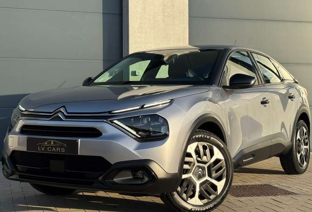 Citroen 1.2i / 2023 / 26 000km /