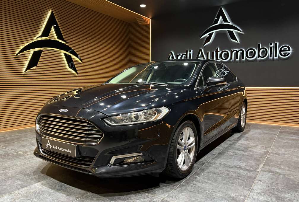 Ford 2.0 TDCi *CARPLAY*SIEGE CHAUFF*LED*1ER PROPRIO*GARANTIE*