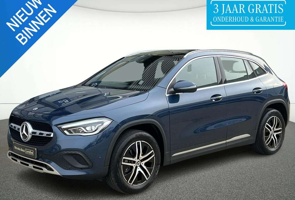 Mercedes-Benz progressive met panodak