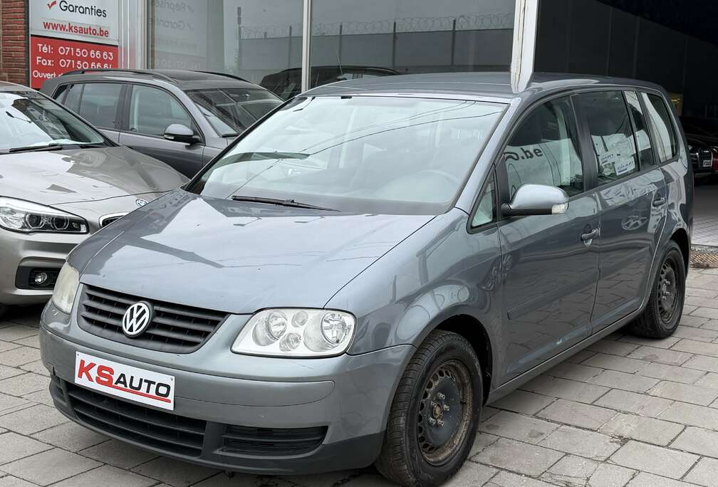 Volkswagen 1.9tdi/284.385km/airco/7 places/direction PROBLEME