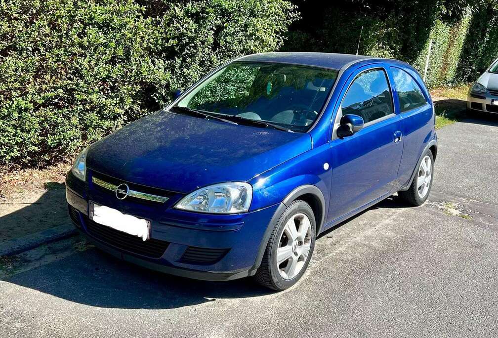 Opel Corsa 1.2i XEP 16v Cosmo