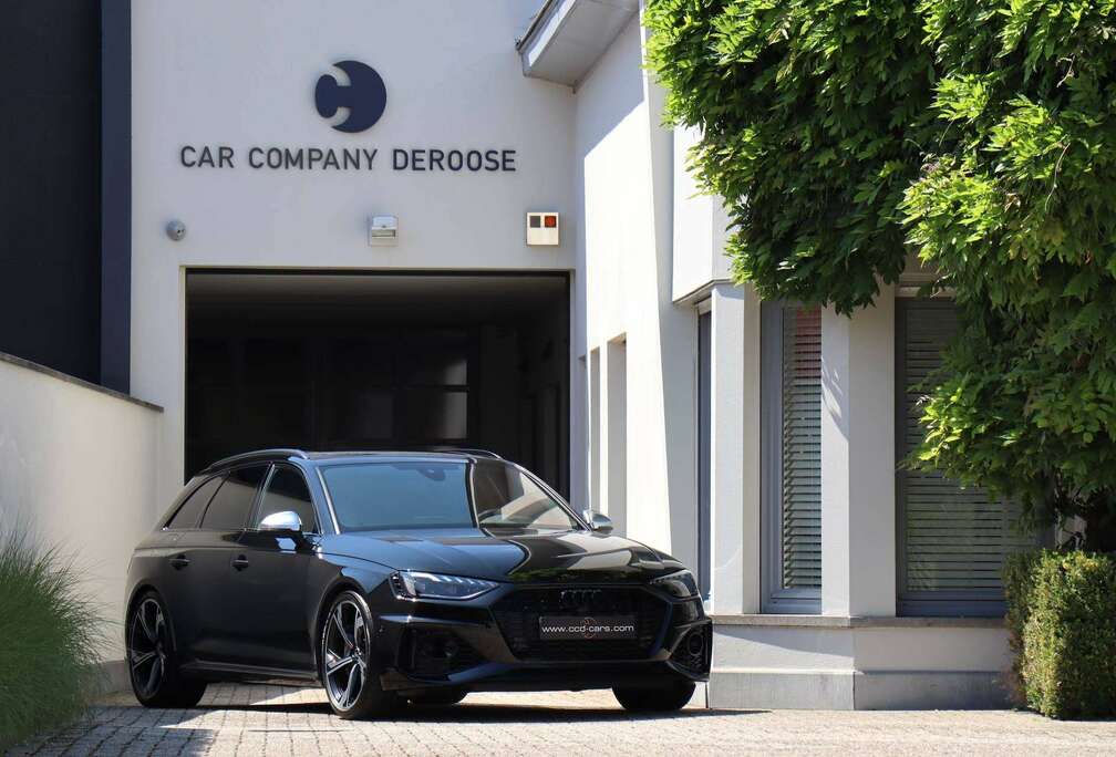 Audi Avant - NP: € 121.975  FULL OPTION