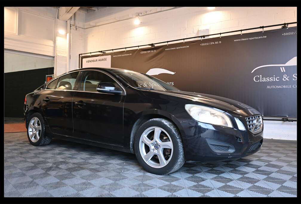 Volvo S60 2.0 D3  Geartronic / Automatique / CARNET COMPLET A JOUR