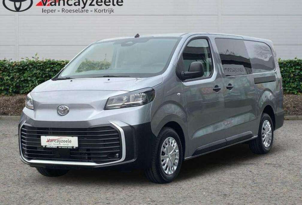 Toyota Comfort 2d 6pl + trekhaak 32893 + BTW