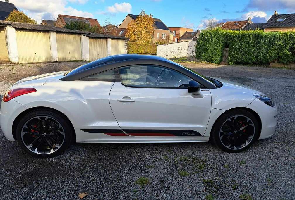 Peugeot RCZ 1.6 THP